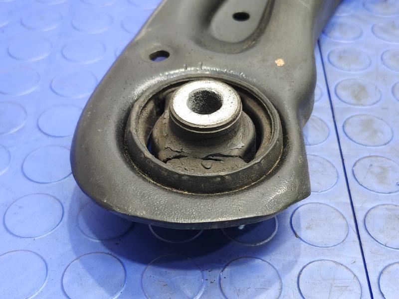 2013 Volkswagen Beetle Lower Control Arm Front