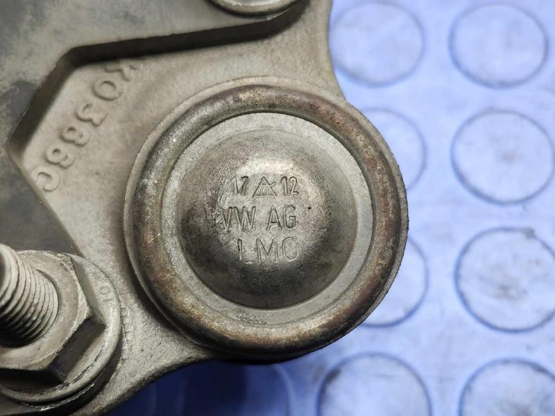 2013 Volkswagen Beetle Lower Control Arm Front