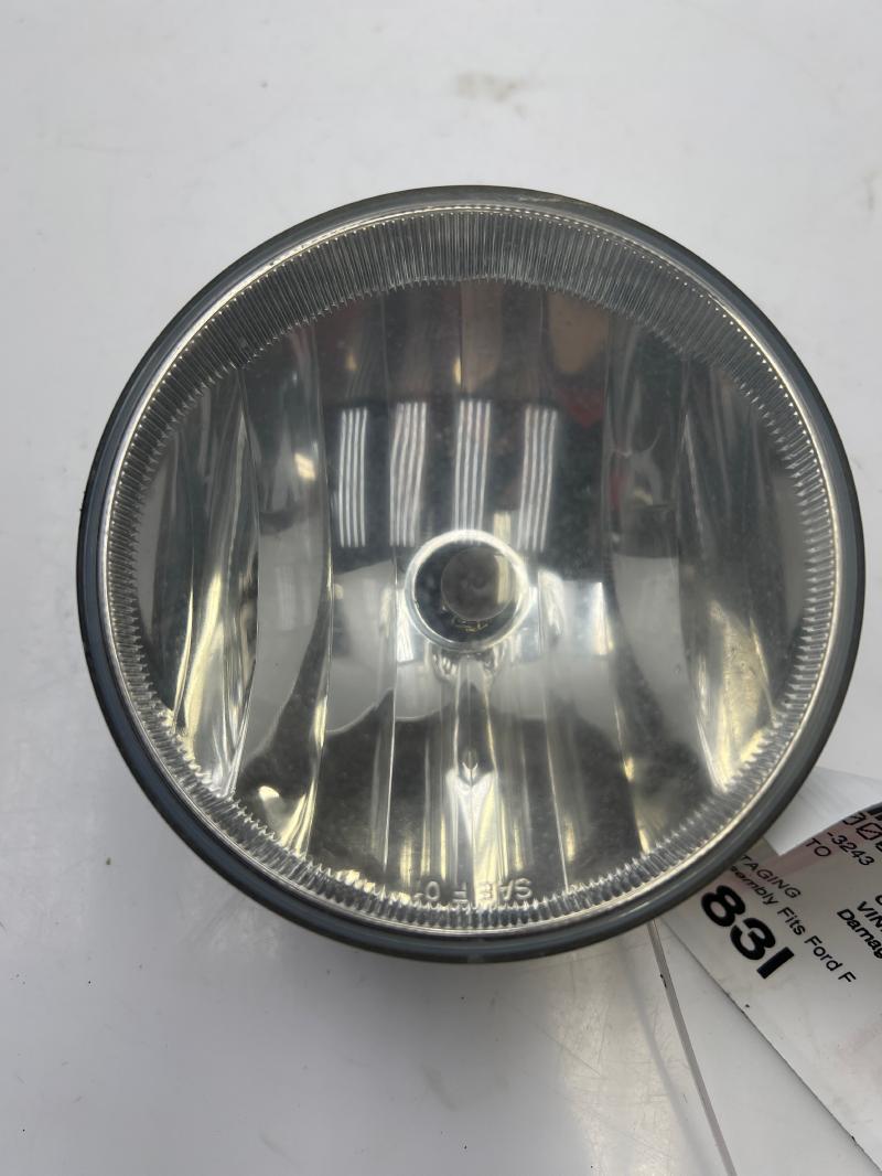 2004 Lincoln Aviator Fog/Mark/Park/Turn Light/Lamp