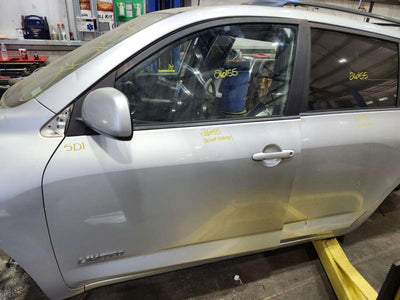 2007 Toyota RAV4 Front Door