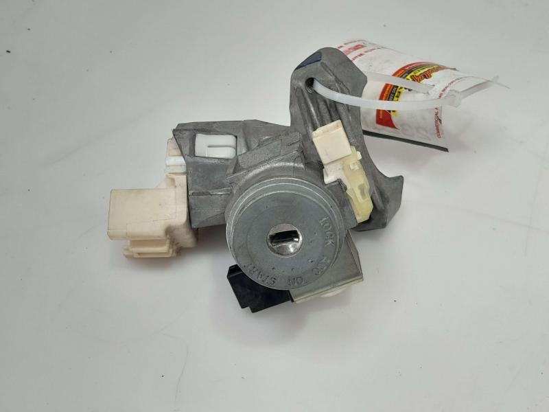 2008 - 2014 Scion xD Ignition Switch Assembly with Key OEM