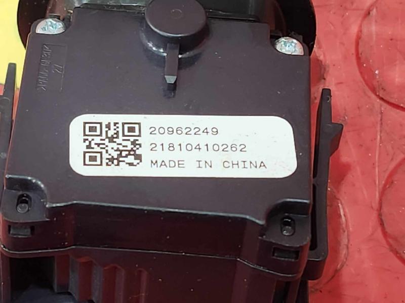 2013 Chevrolet Malibu Combination Switch