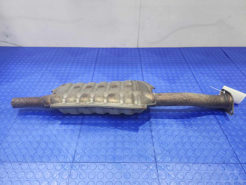 2013-2020 Subaru XV Crosstrek 2.0L Center Intermediate Exhaust Muffler OEM 44200FJ080