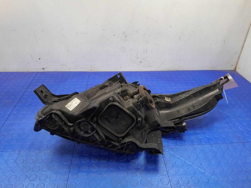 2014 Ford Explorer Headlamp Assembly