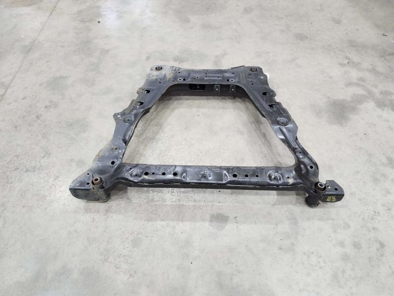 2016 Nissan Rogue Crossmember/Cradle/Undercarria