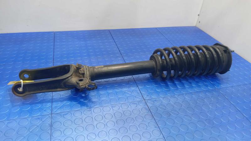 2012 Mercedes R-Class Strut Assembly