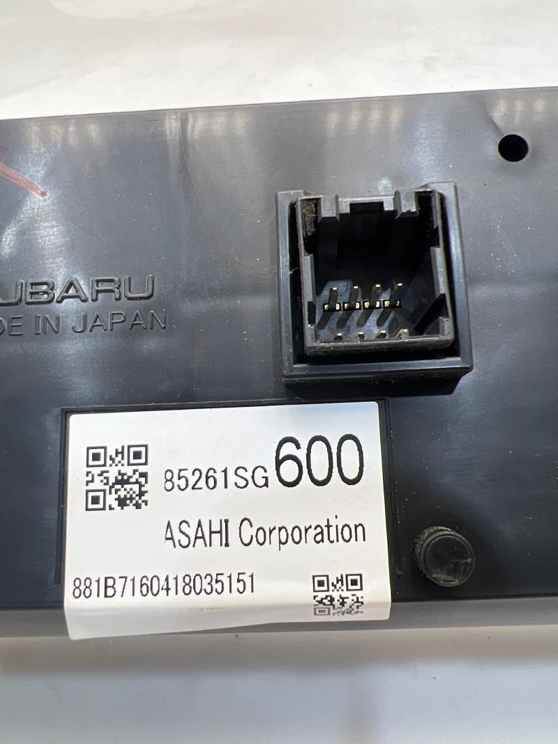 2016 Subaru Forester Clock / Temperature Screen OEM 85261SG600