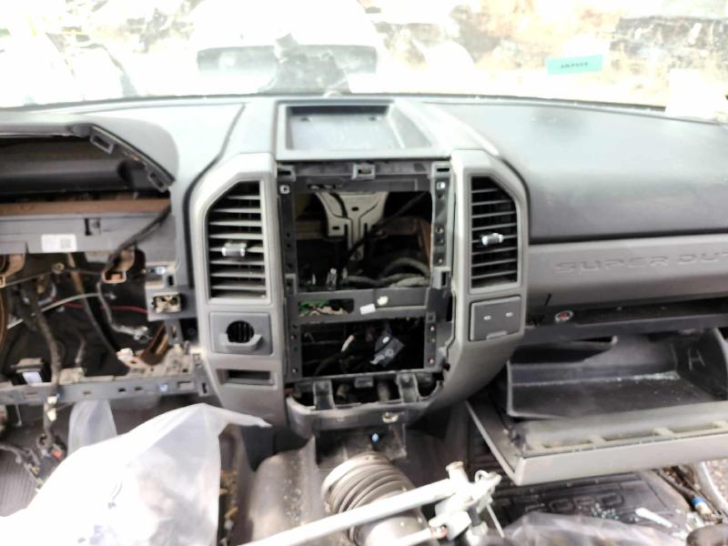 2017 Ford F-250 Super Duty Dash Panel