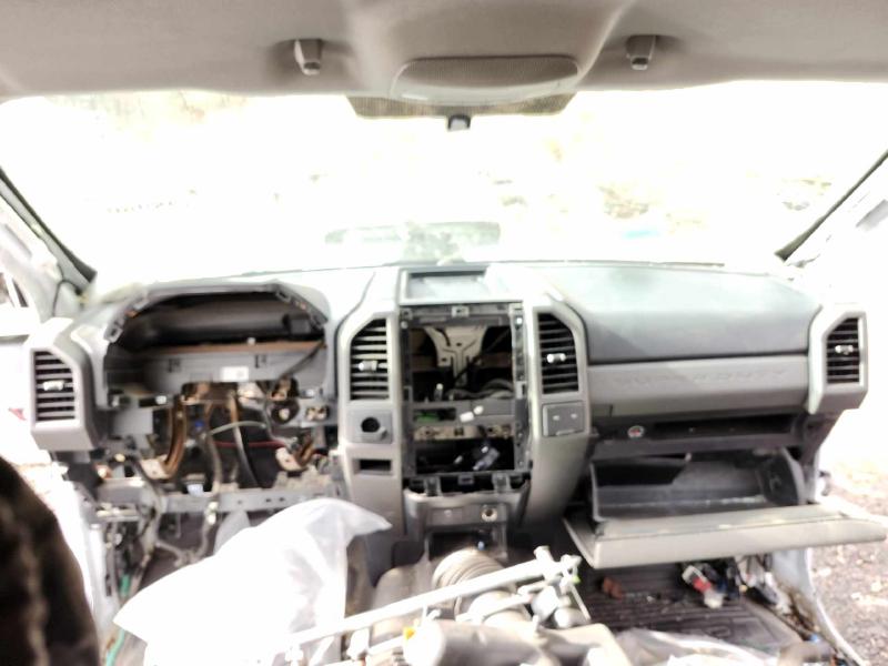 2017 Ford F-250 Super Duty Dash Panel