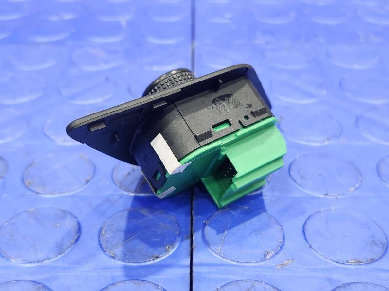 2016 Volkswagen Jetta Door Switch Front