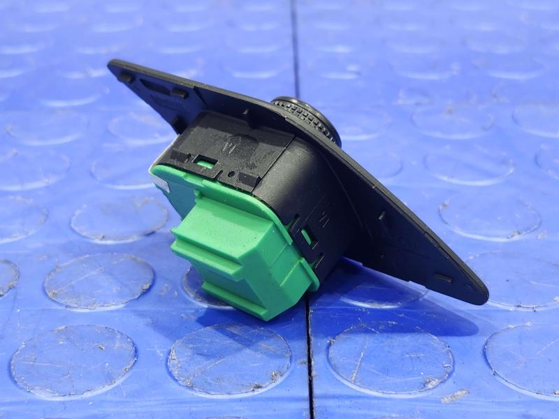 2016 Volkswagen Jetta Door Switch Front