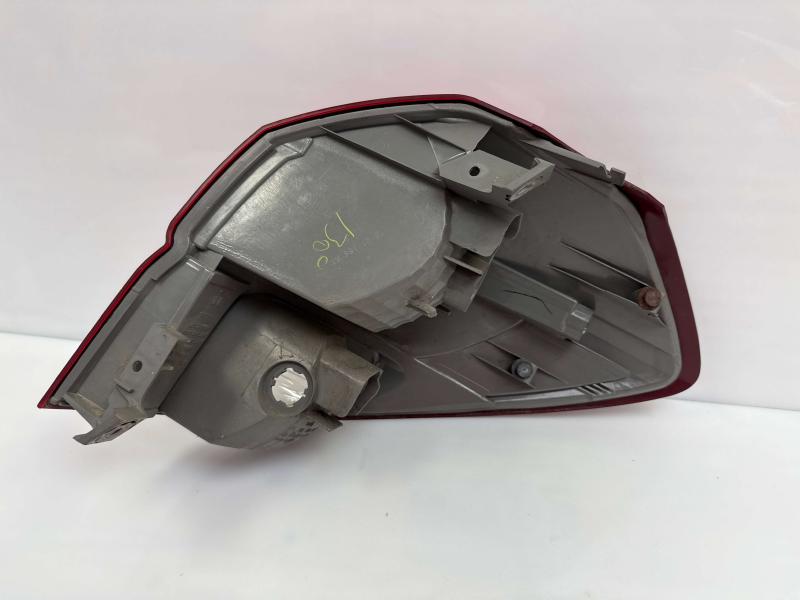 2008 Subaru Legacy Tail Light Assembly