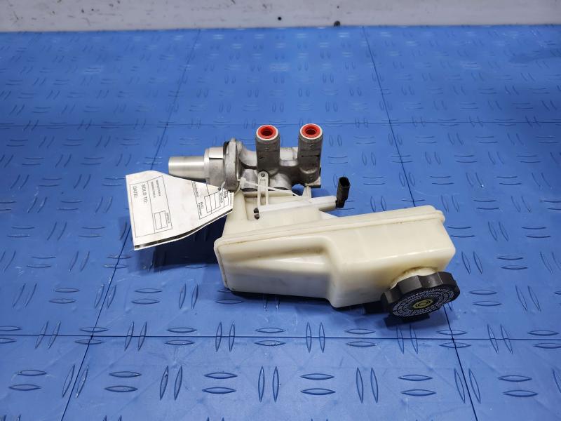 2017 GMC Acadia Power Brake Booster