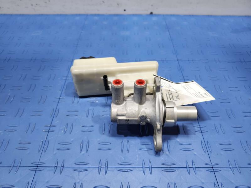 2017 GMC Acadia Power Brake Booster