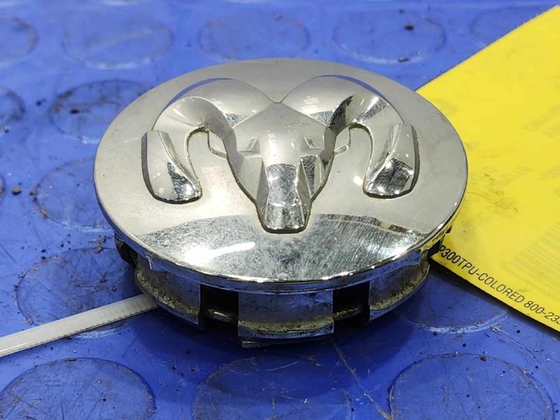 2010 Dodge Ram 1500 Center Cap