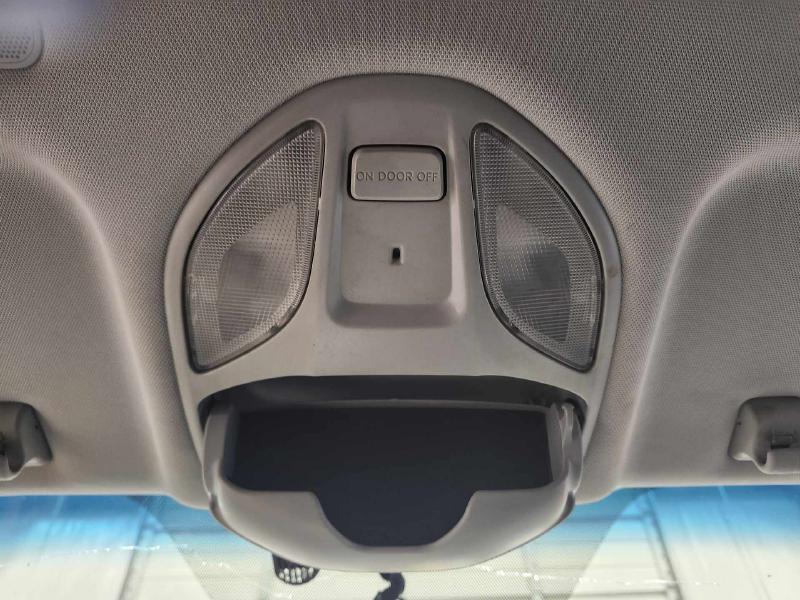 2014 Hyundai Santa Fe Front Console