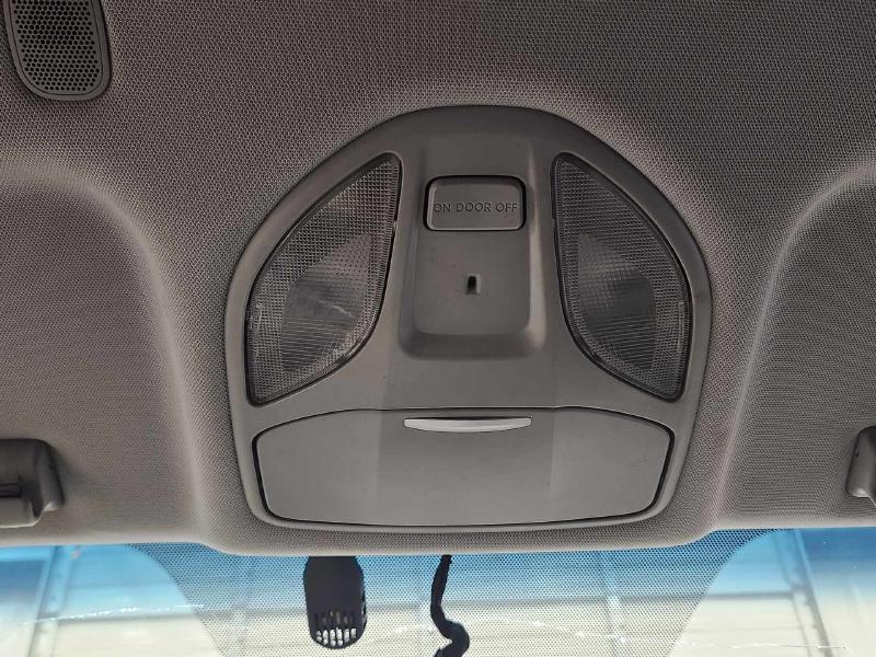 2014 Hyundai Santa Fe Front Console