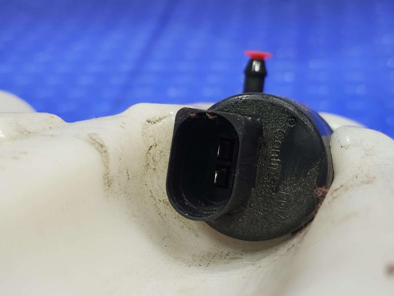 2011 Honda Pilot Washer Bottle