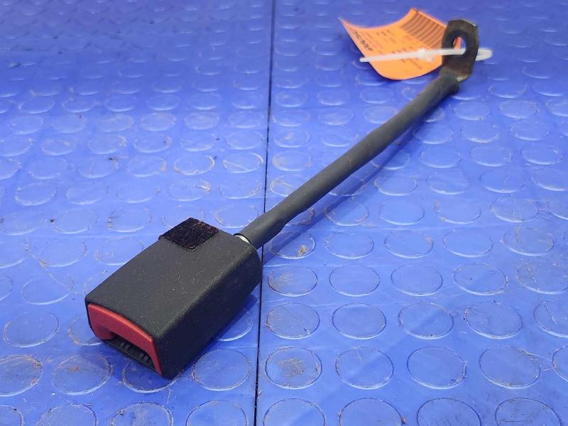 2013 Ford F-350 Super Duty Front Seat Belt