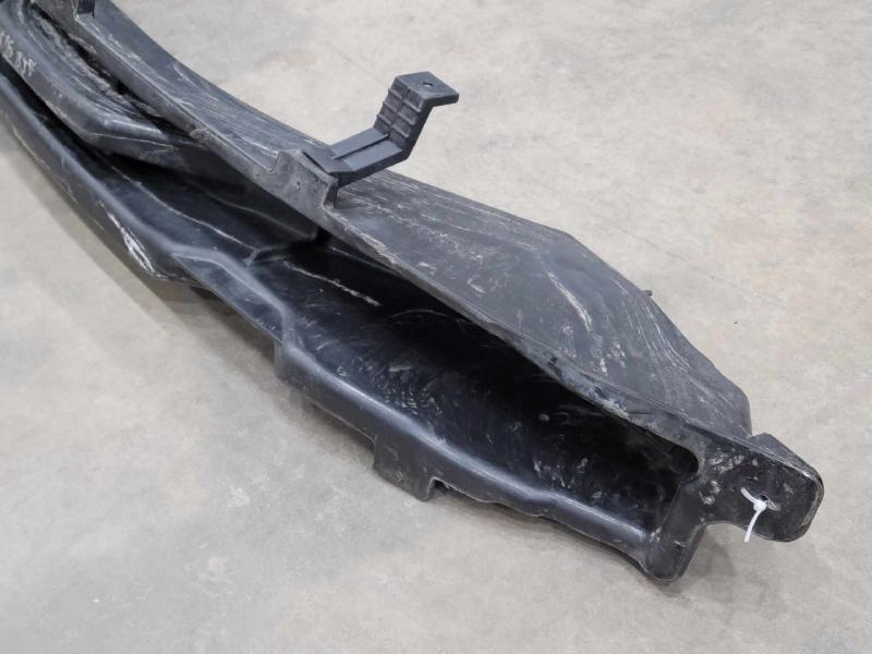 2013 Hyundai Santa Fe Rear Bumper Reinforcement