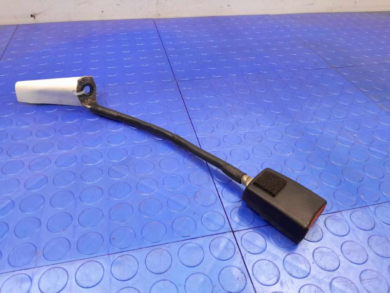 2011 Ford F-250 Super Duty Front Seat Belt
