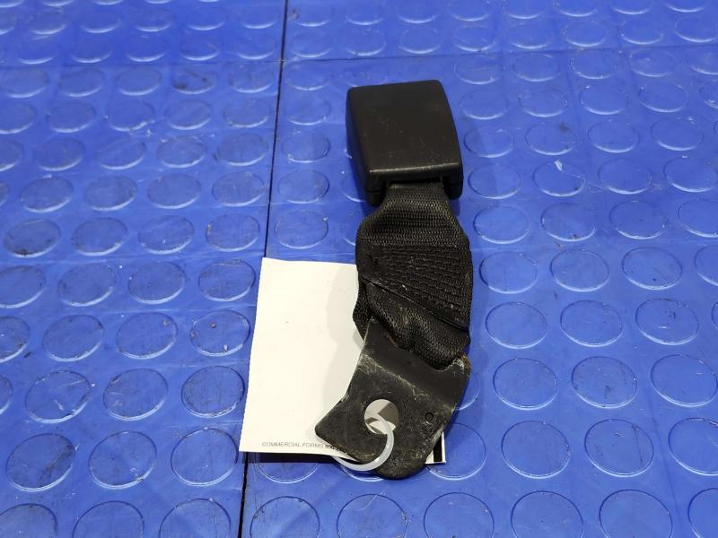 2008 BMW 128i Rear Seat Belt