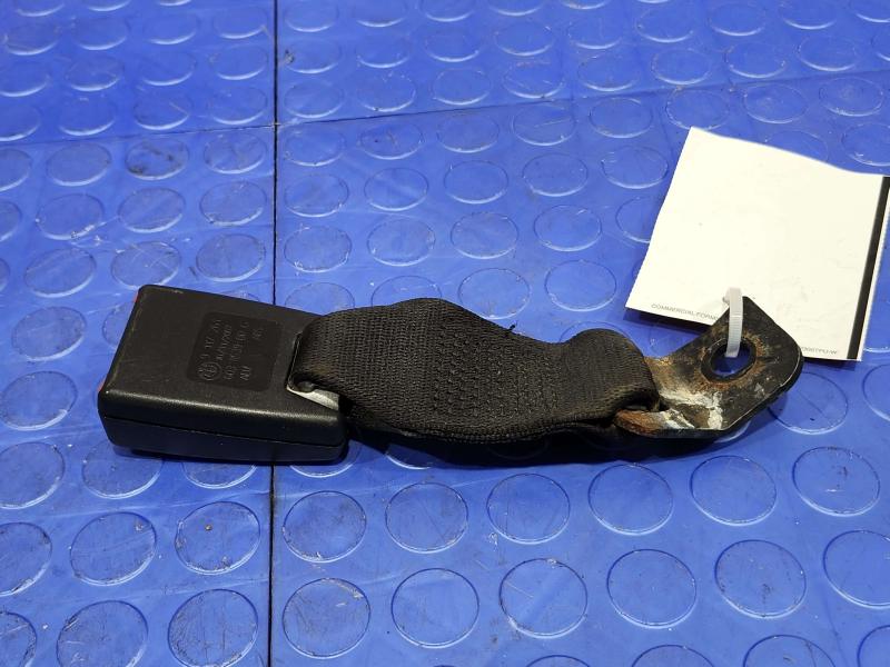 2008 BMW 128i Rear Seat Belt