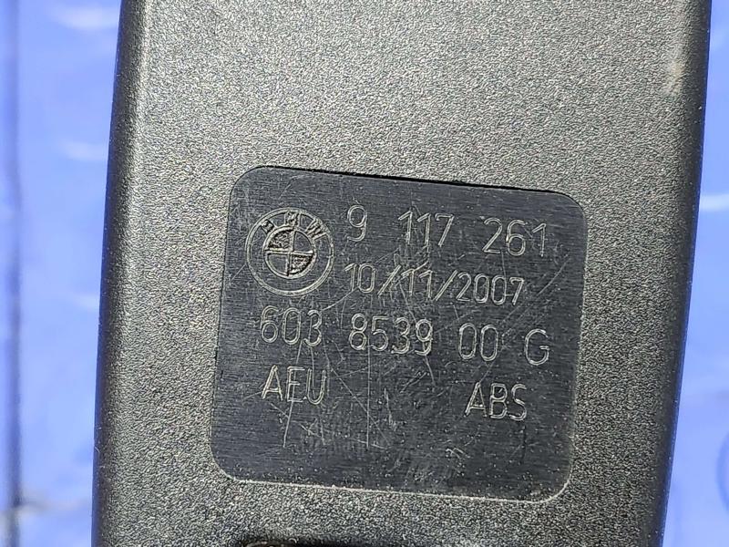 2008 BMW 128i Rear Seat Belt