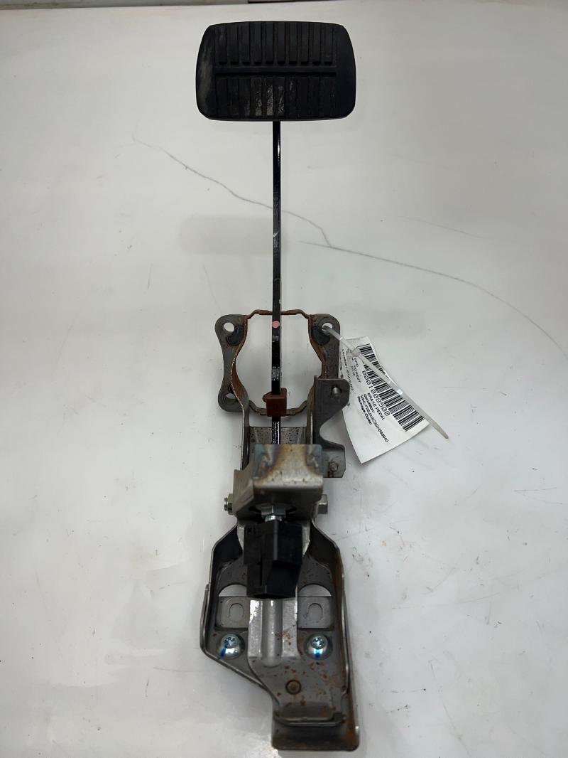 2014 - 2018 Subaru Forester Brake Pedal w/ Bracket OEM 36012FJ080