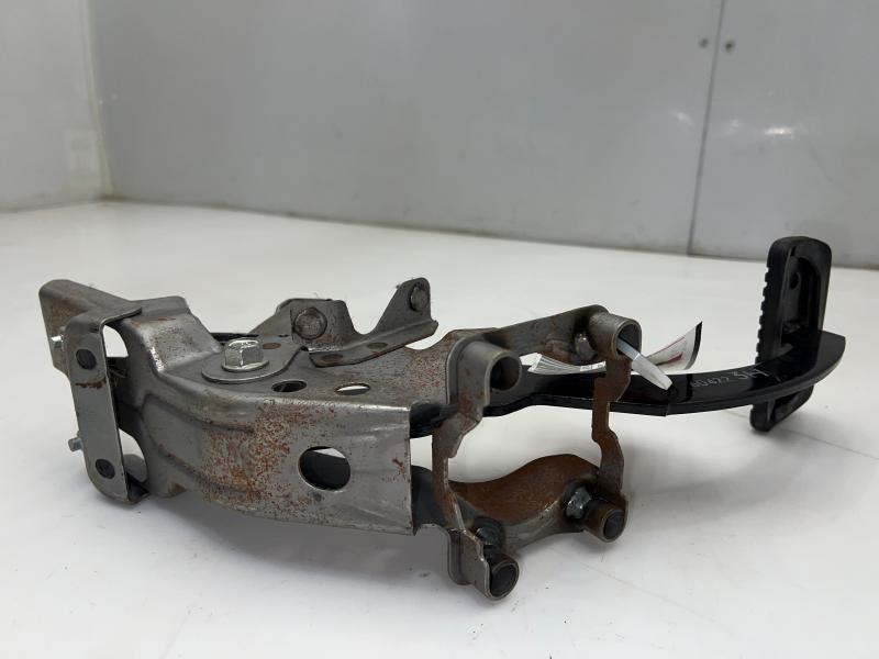 2014 - 2018 Subaru Forester Brake Pedal w/ Bracket OEM 36012FJ080