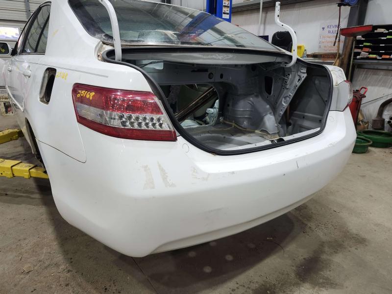 2011 Toyota Camry Rear Bumper Assembly