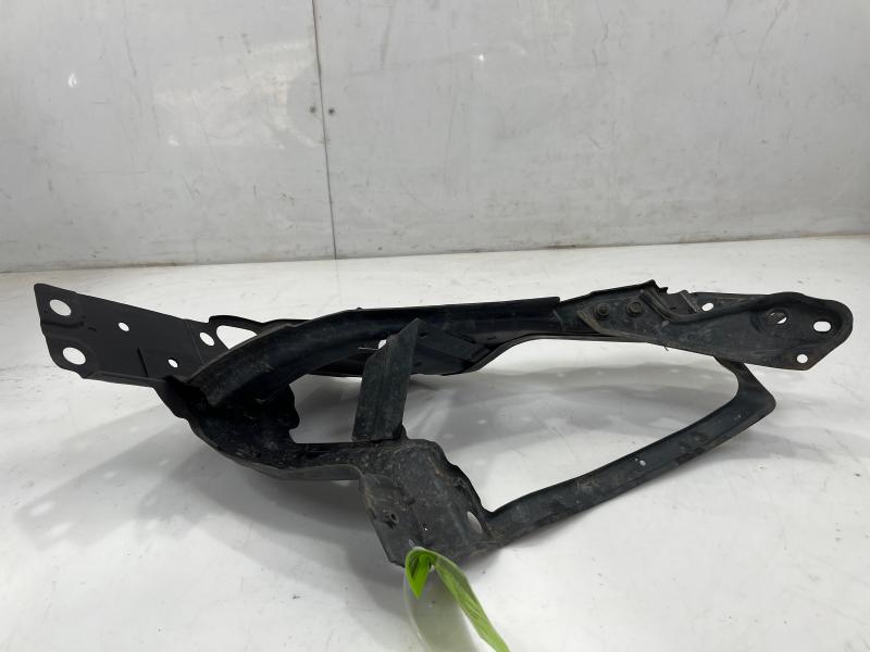 2003 Nissan 350Z Radiator Support
