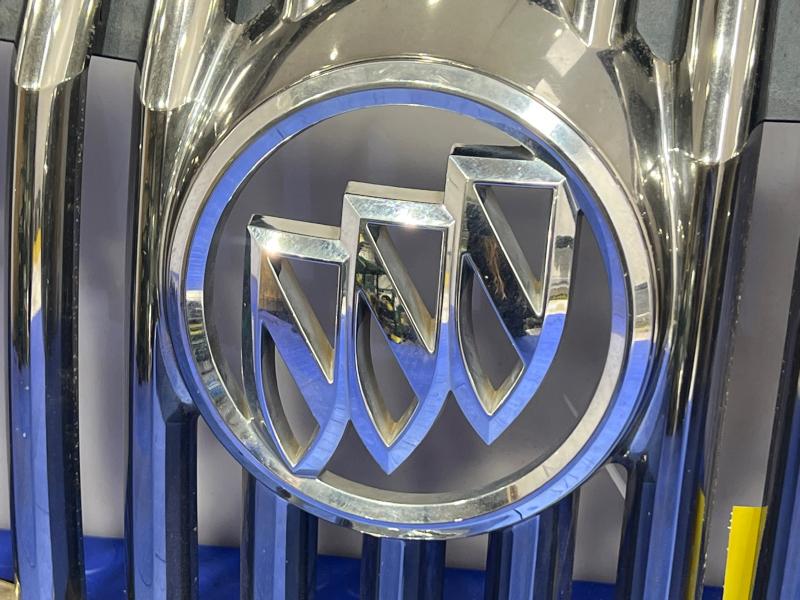 2010 Buick Enclave Grille