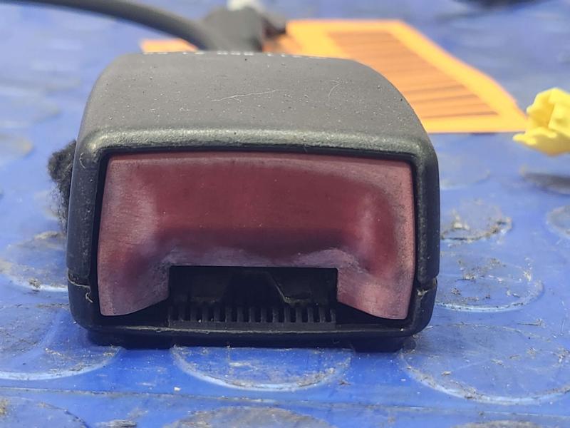 2006 Mercedes CLS-Class Front Seat Belt