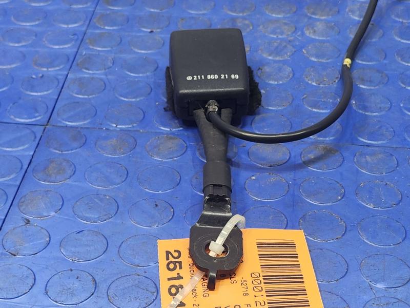 2006 Mercedes CLS-Class Front Seat Belt
