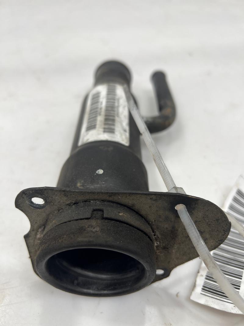 2000 2001 Jeep Cherokee Fuel Filler Neck Filler Pipe Assembly OEM 52100173AC