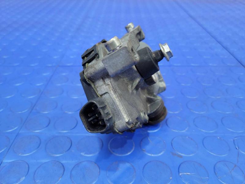 2014-2022 Jeep Cherokee Windshield Wiper Motor Genuine OEM 68197132AD