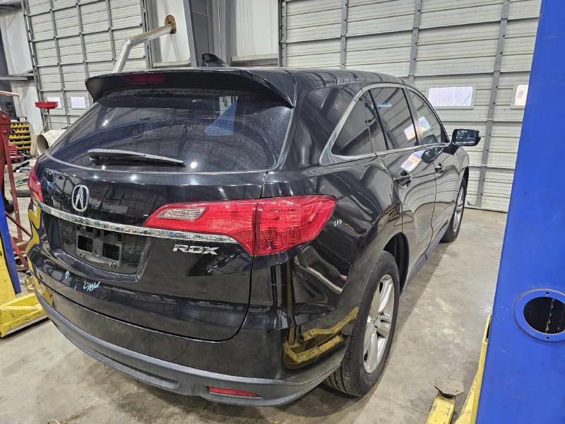 2013 Acura RDX Center Pillar