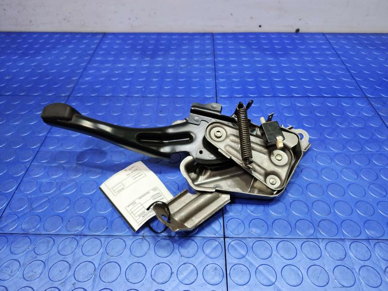 2002 Toyota Camry Emergency Brk.
