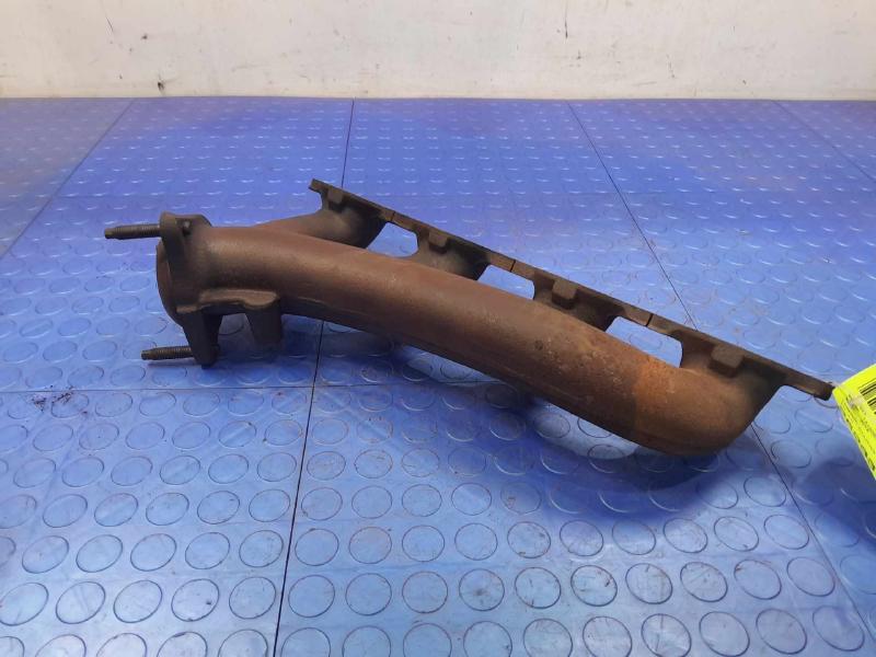 2015 Chevrolet Tahoe Exhaust Manifold