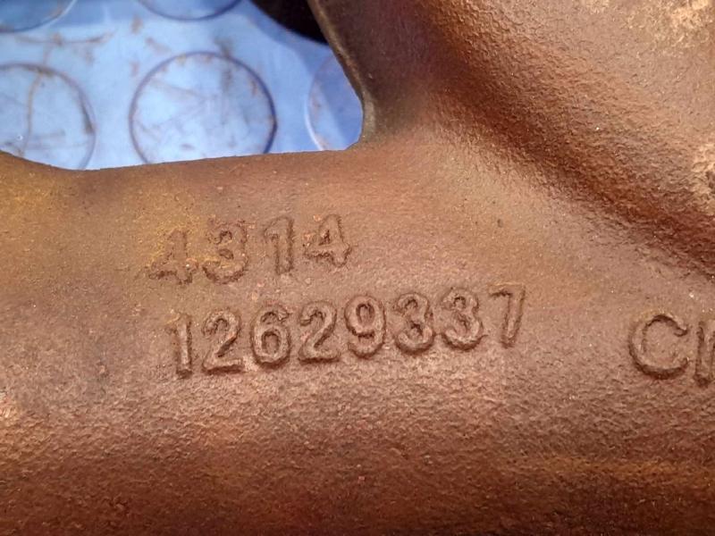 2015 Chevrolet Tahoe Exhaust Manifold
