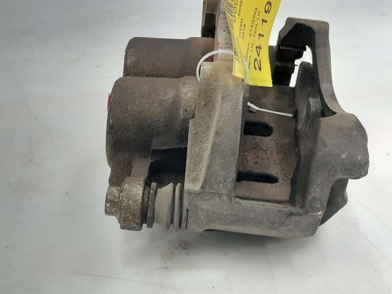 2019 Nissan Titan Caliper