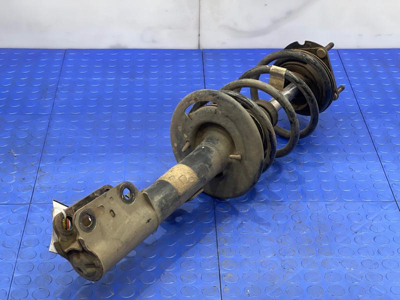 2011 Ford Explorer Strut Assembly