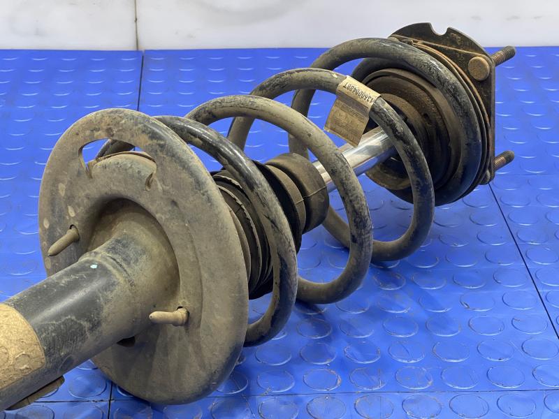 2011 Ford Explorer Strut Assembly