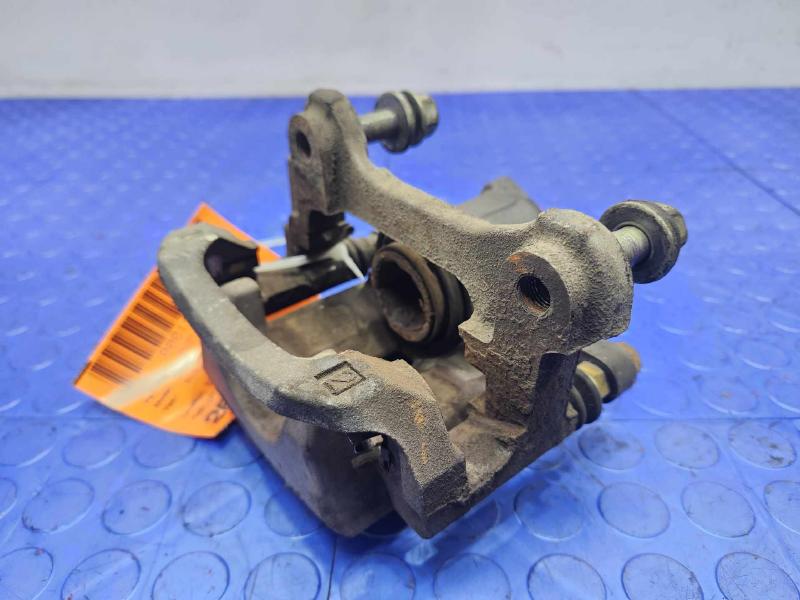 2013 Lexus GS 350 Caliper
