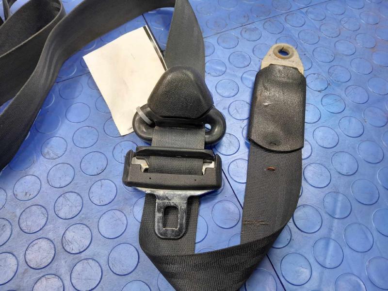 2003 Jeep Wrangler Rear Seat Belt
