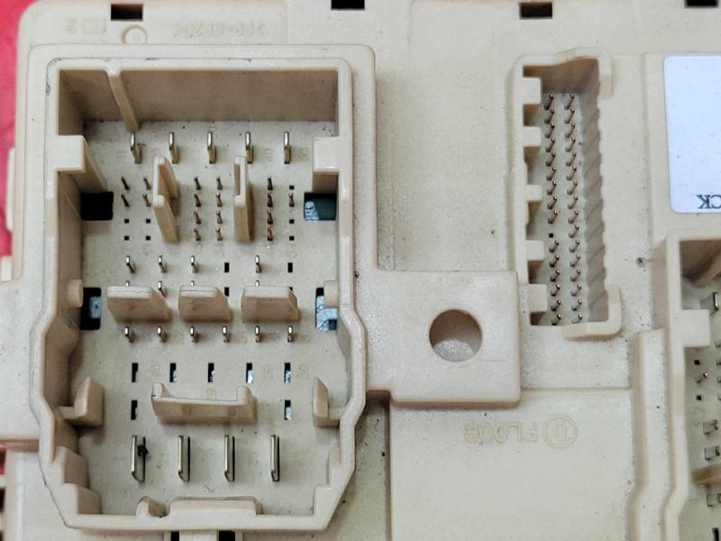 2020 Kia Stinger Cabin Fuse Box