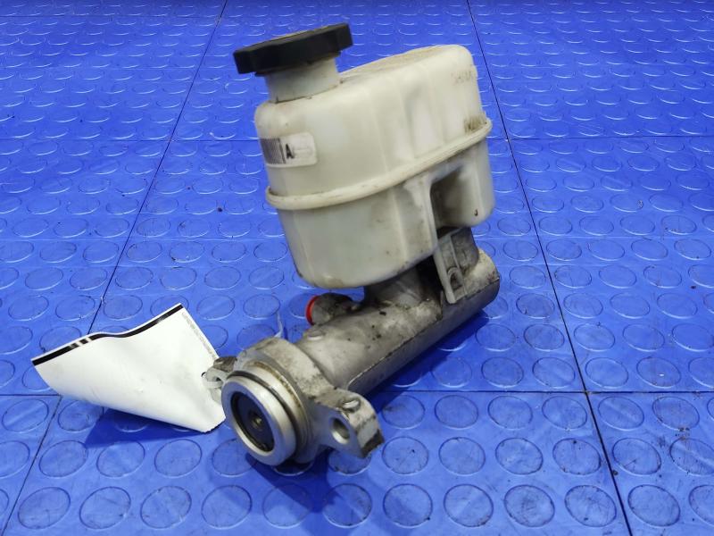 2015 GMC Yukon XL Master Cylinder