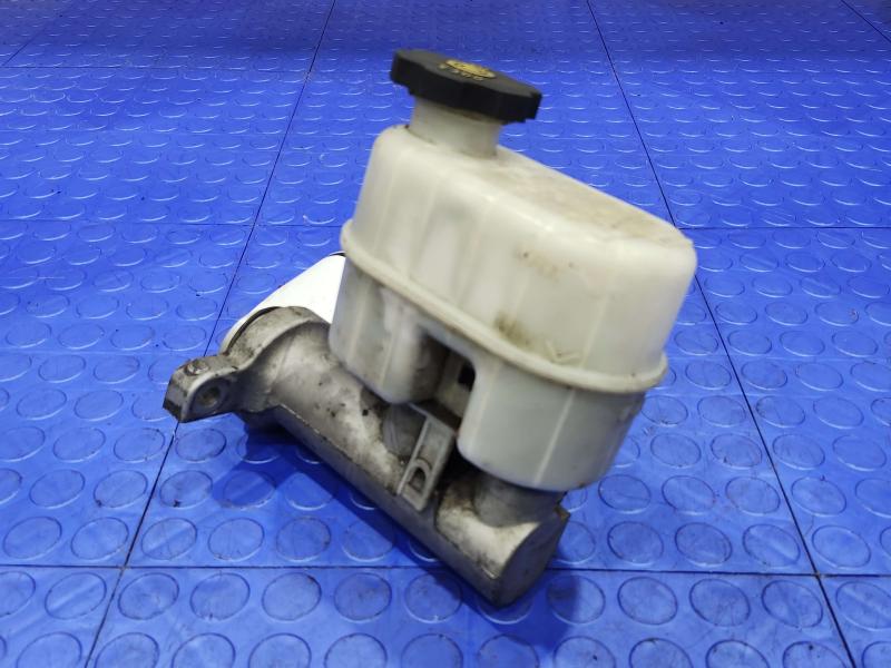 2015 GMC Yukon XL Master Cylinder