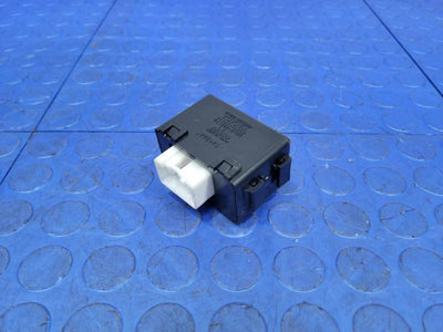 2003-2009 Toyota 4Runner Towing Converter Control Module Relay OEM 81985-35010